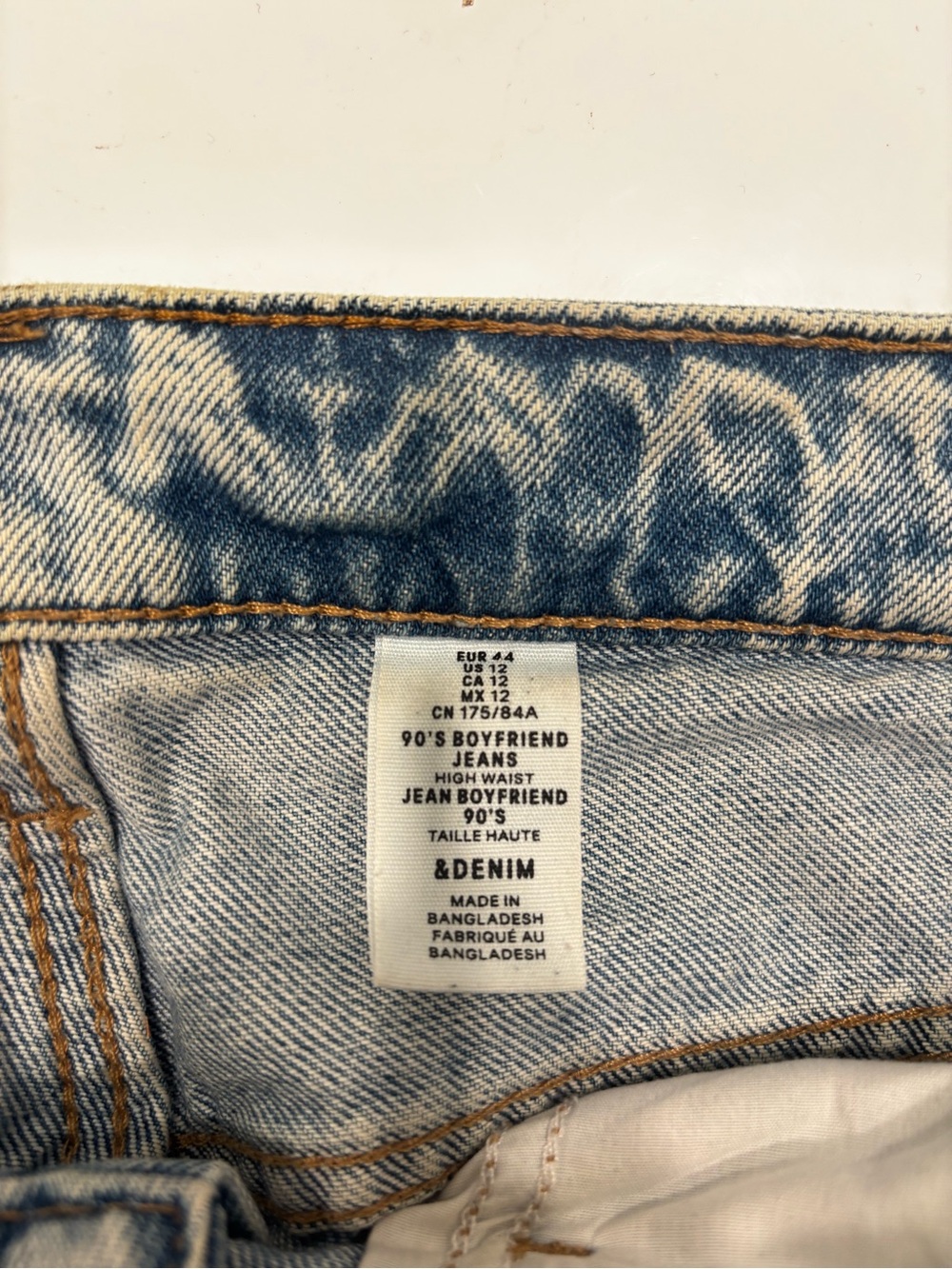 H&M size 12 Distressed Worn Jeans - Picture 3 of 9